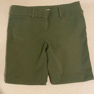 LOFT Straight Leg Marisa Pant in Olive